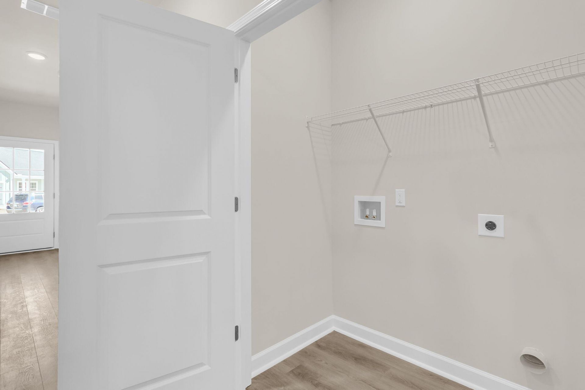 5077 Blackberry Lane Photo 17