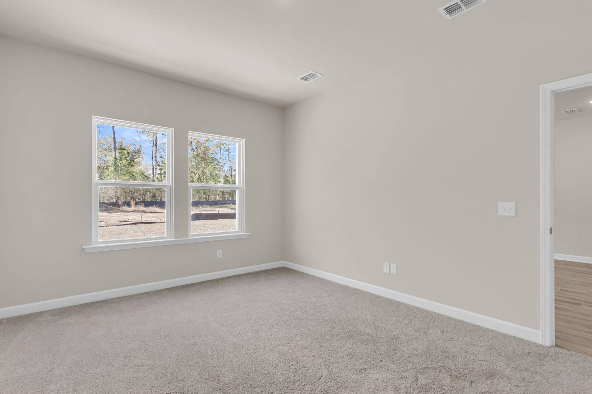 5077 Blackberry Lane Photo 19