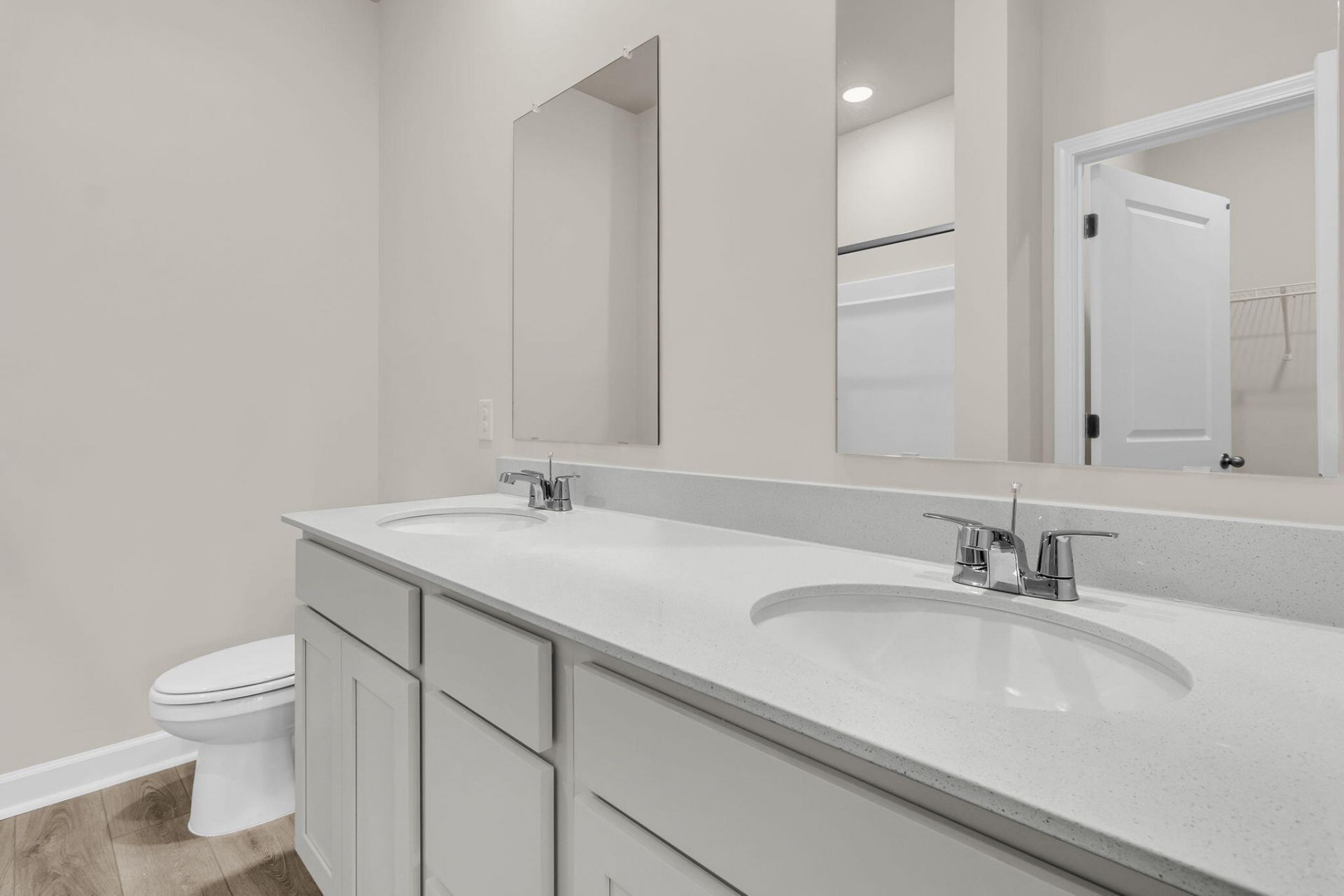 5077 Blackberry Lane Photo 21