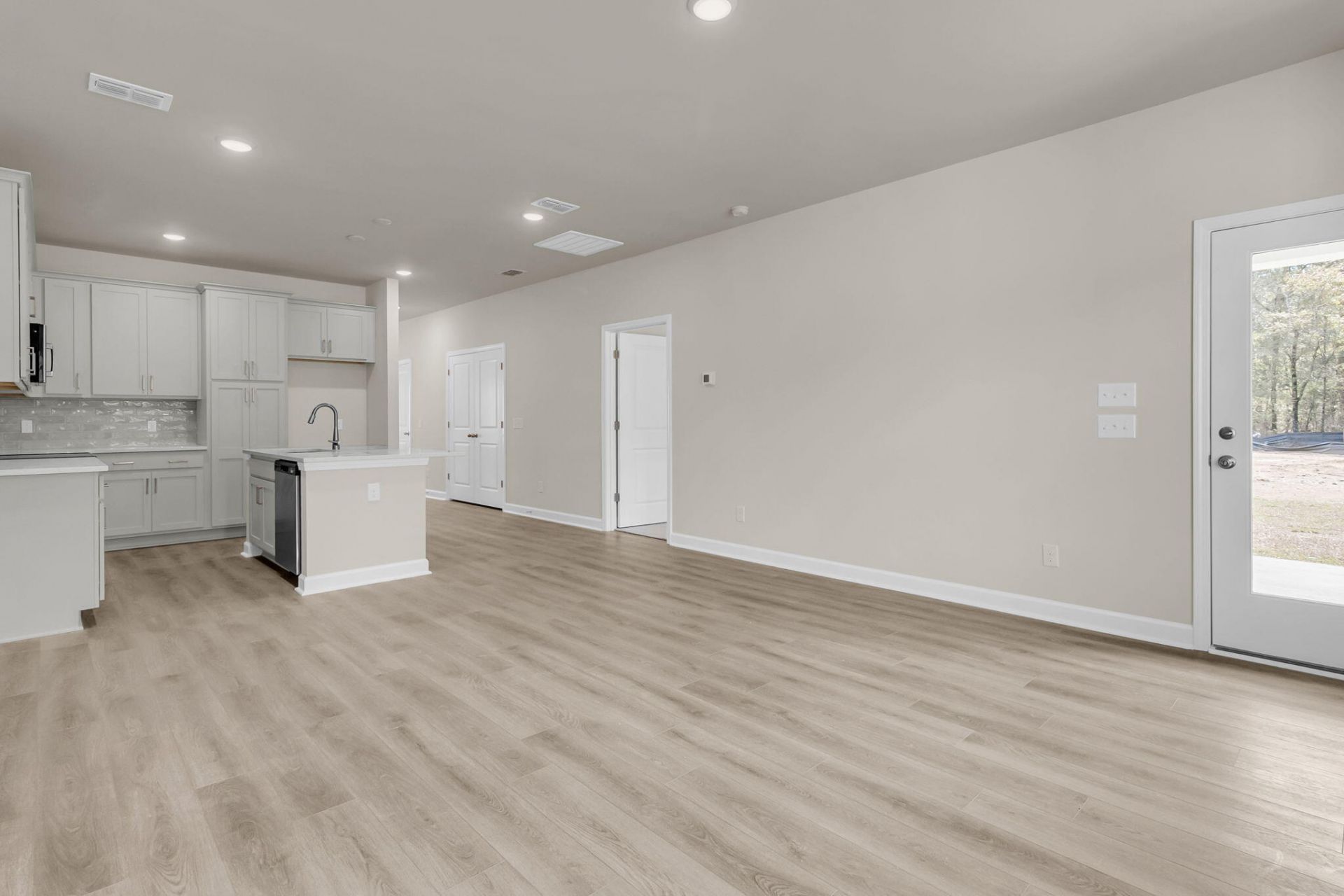 5077 Blackberry Lane Photo 27