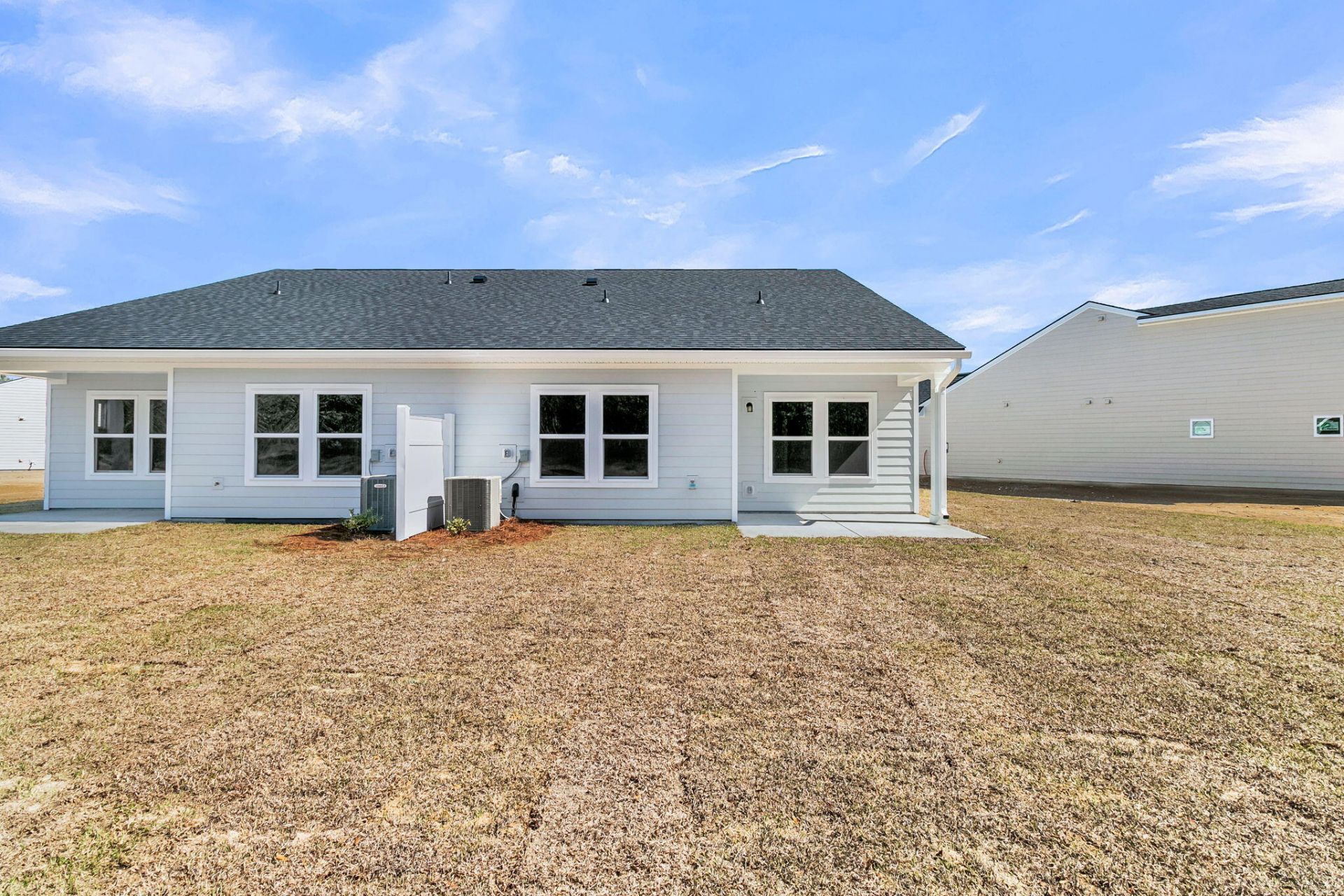 5077 Blackberry Lane Photo 7
