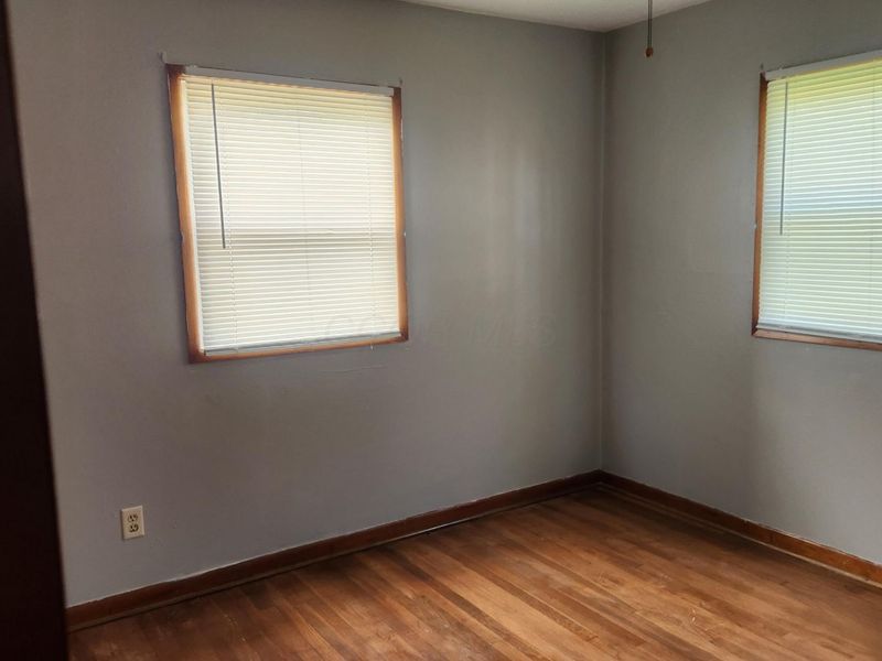 905 Pauline Avenue , Columbus, OH 43224 Photo 8