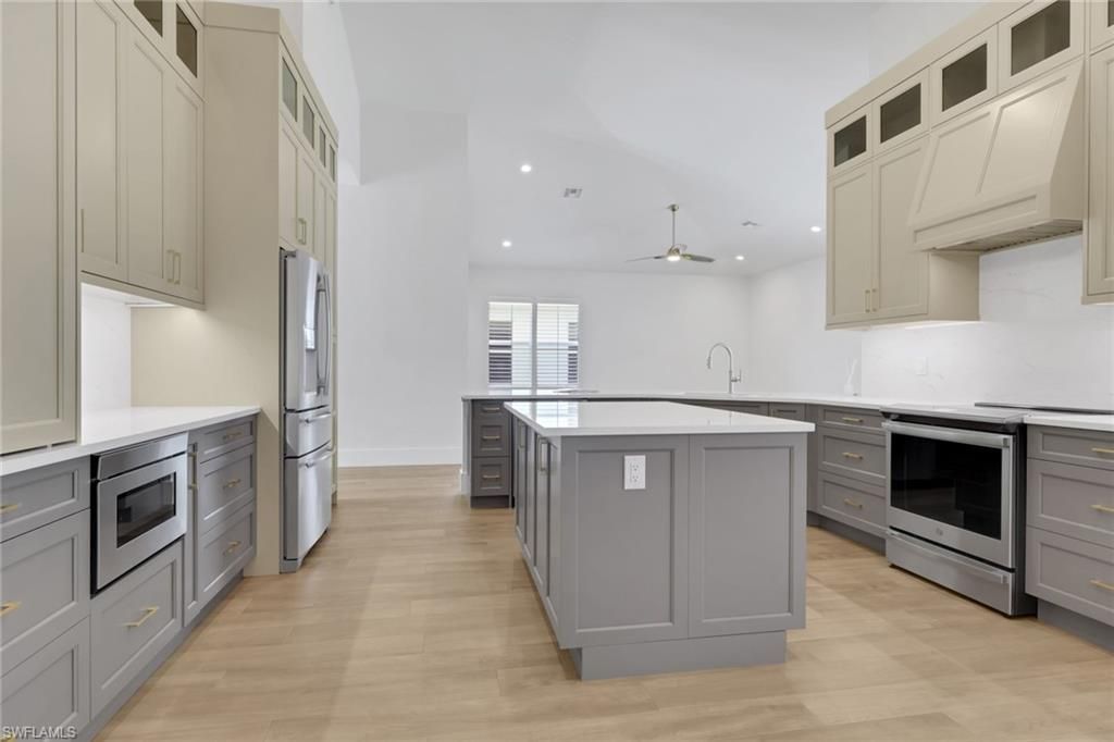 6391 Old Mahogany Ct , Naples, FL 34109 Photo