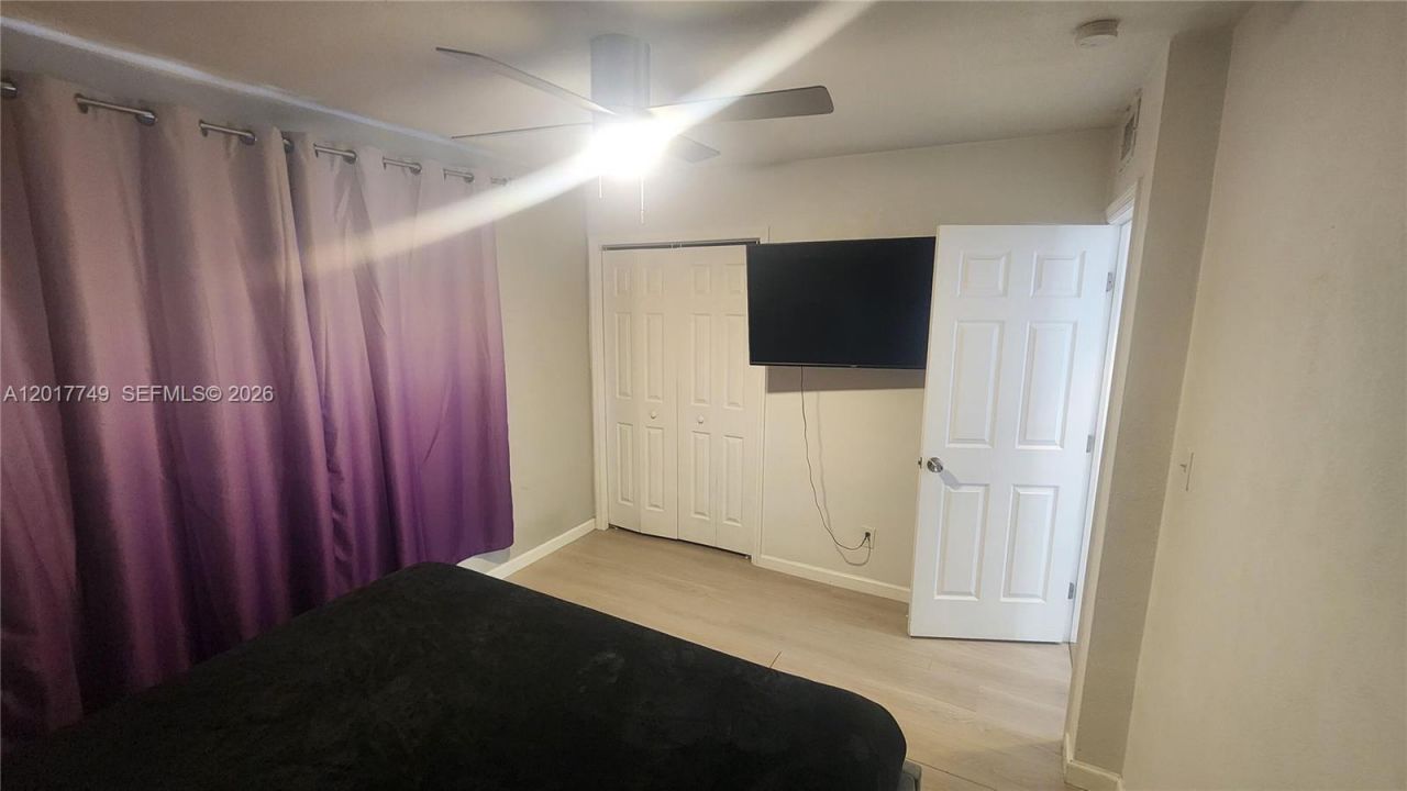 910 NW 17th Ave , Fort Lauderdale, FL 33311 Photo