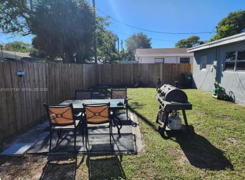 910 NW 17th Ave , Fort Lauderdale, FL 33311 Photo