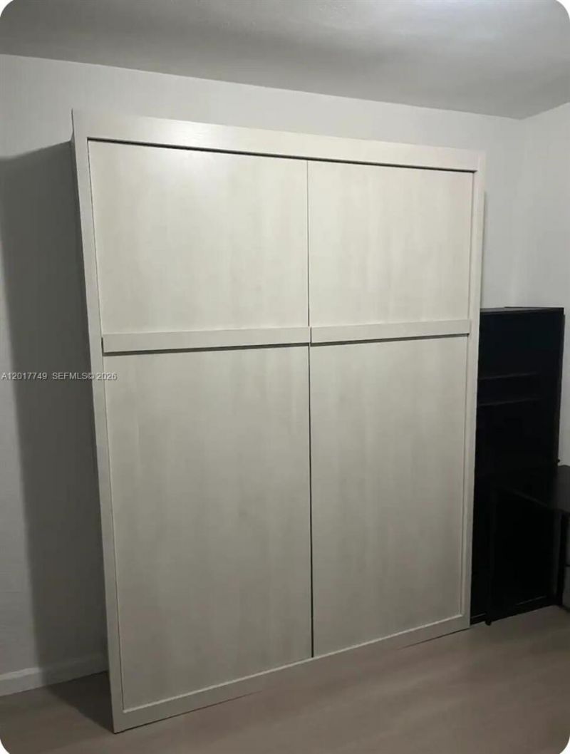 910 NW 17th Ave , Fort Lauderdale, FL 33311 Photo