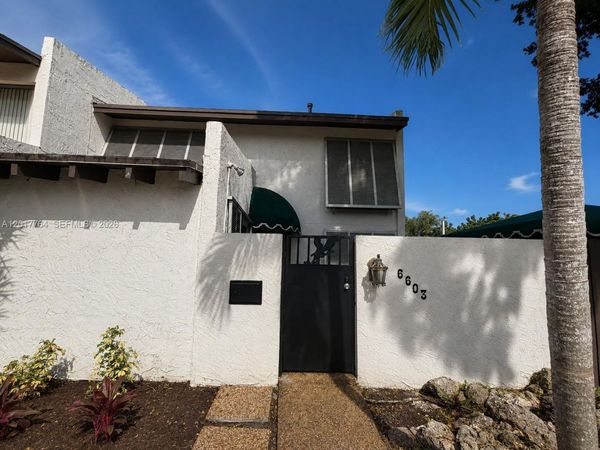 6603 SW 112th Pl , Miami, FL 33173
