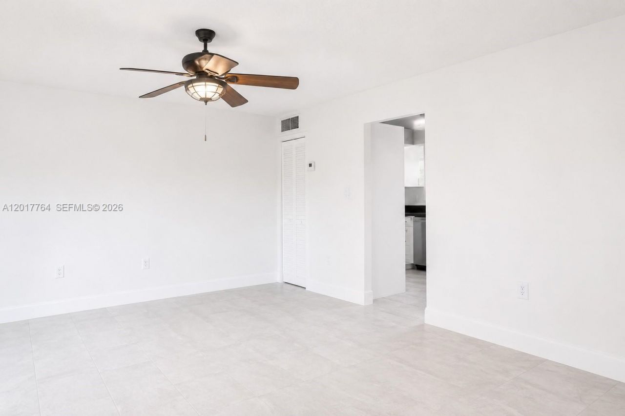 6603 SW 112th Pl , Miami, FL 33173 Photo
