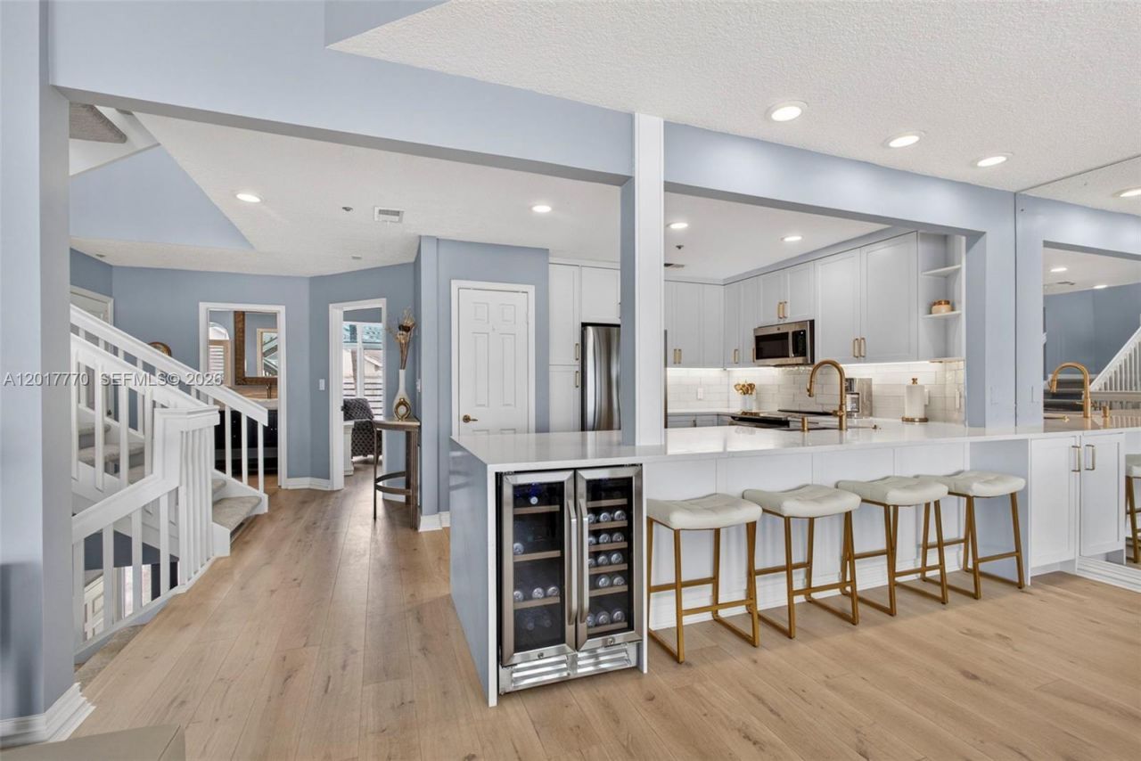 1000 N Us Highway 1 , Unit 725, Jupiter, FL 33477 Photo