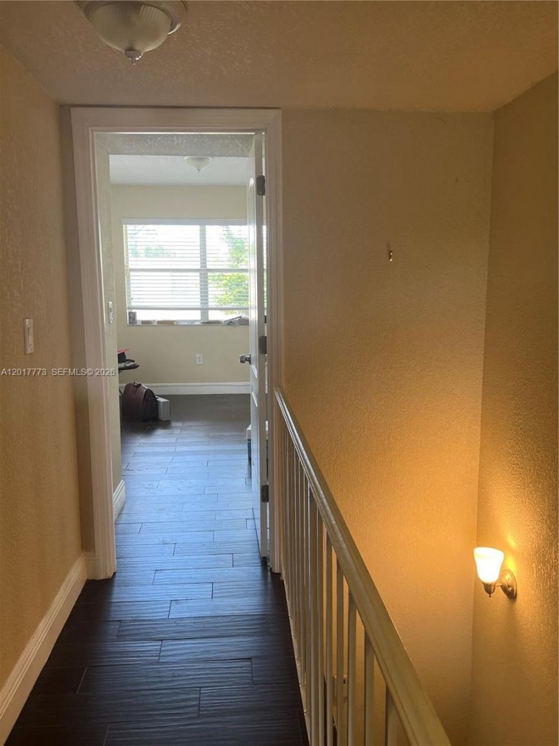 7106 NW 169th St, Unit 7106, Hialeah, FL 33015 Photo