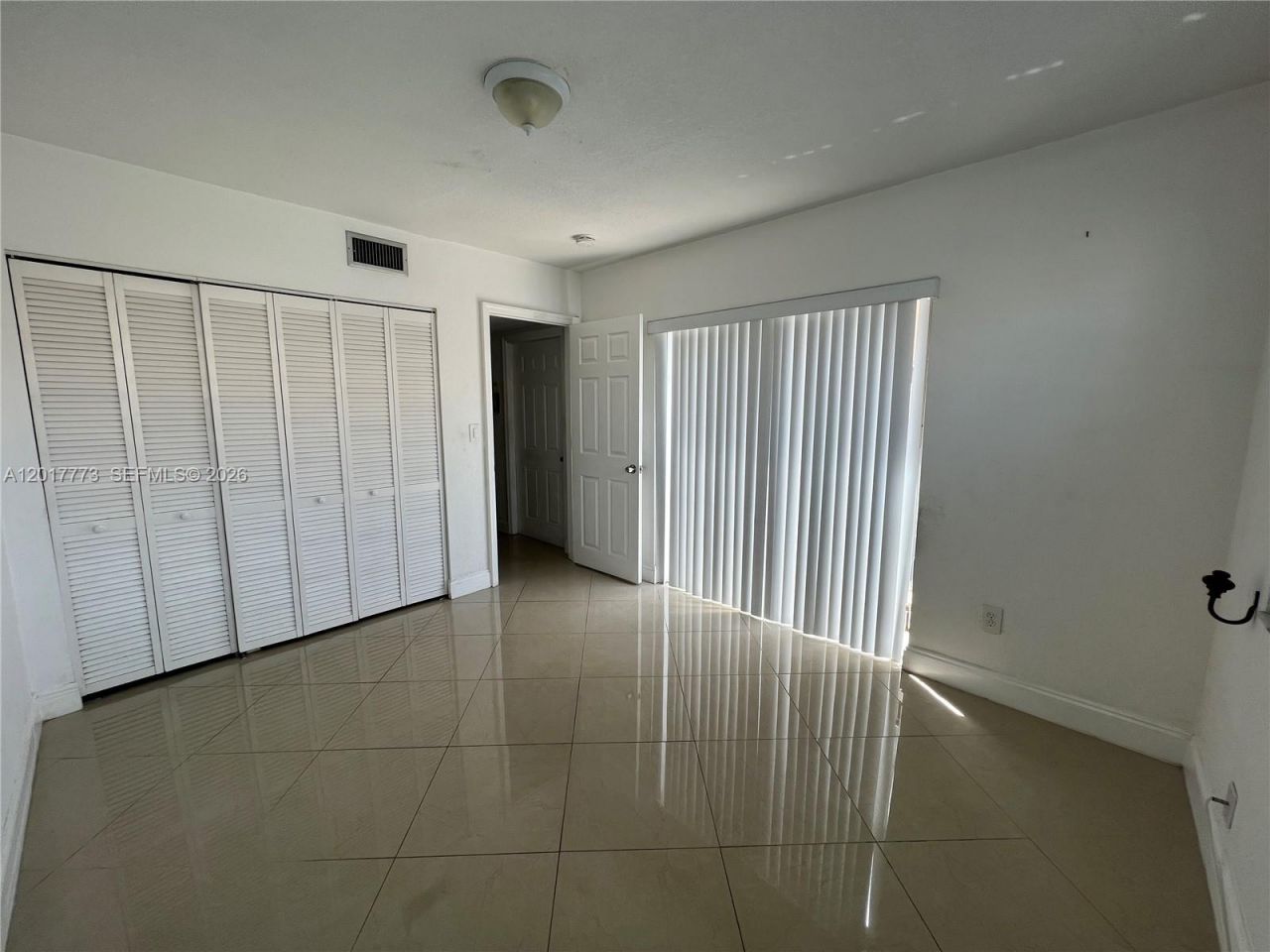 7106 NW 169th St, Unit 7106, Hialeah, FL 33015 Photo