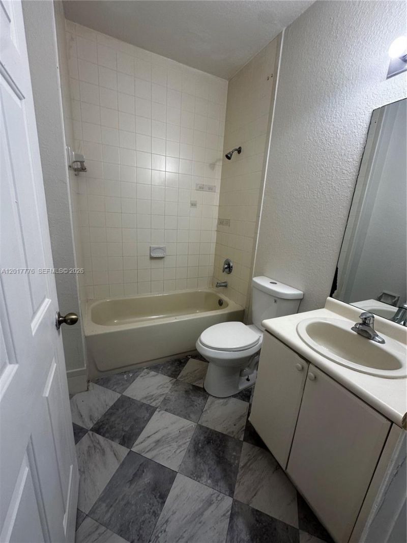 2907 SE 15th Rd , Unit 67, Homestead, FL 33035 Photo