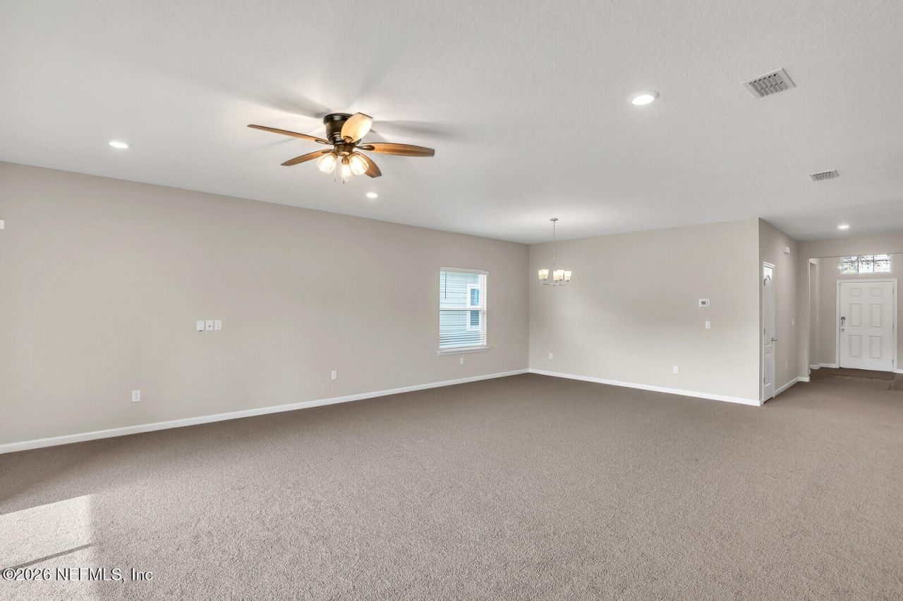 16187 Blossom Lake Drive, Jacksonville, FL 32218 Photo