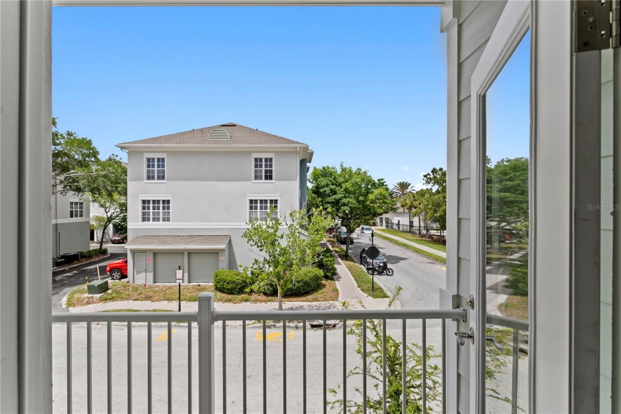 9922 Tate Lane , Westchase, FL 33626 Photo
