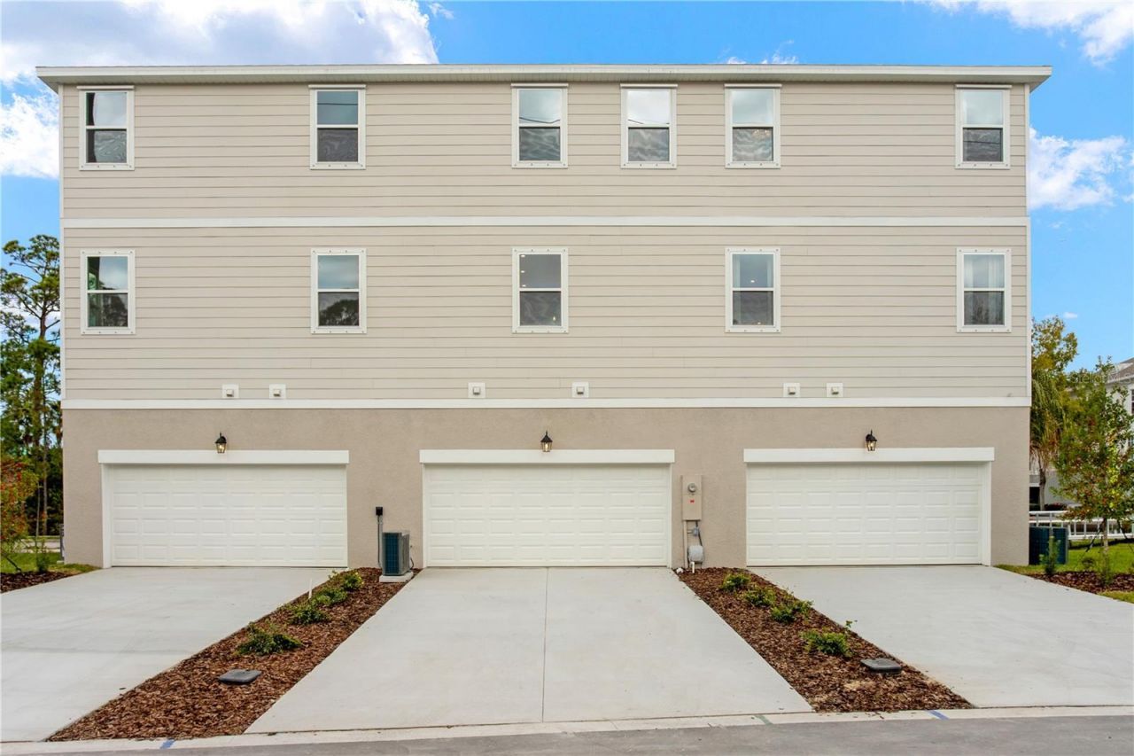 9922 Tate Lane , Westchase, FL 33626 Photo