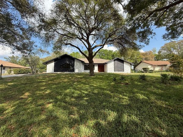 5312 SUWANNEE ROAD , WEEKI WACHEE, FL 34607