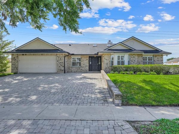 9118 GALLEON COURT , ORLANDO, FL 32819
