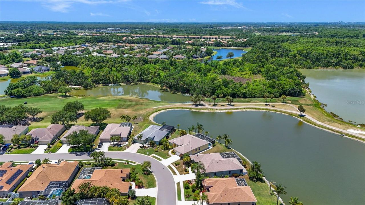 10591 Old Grove Circle, Bradenton, FL 34212 Photo