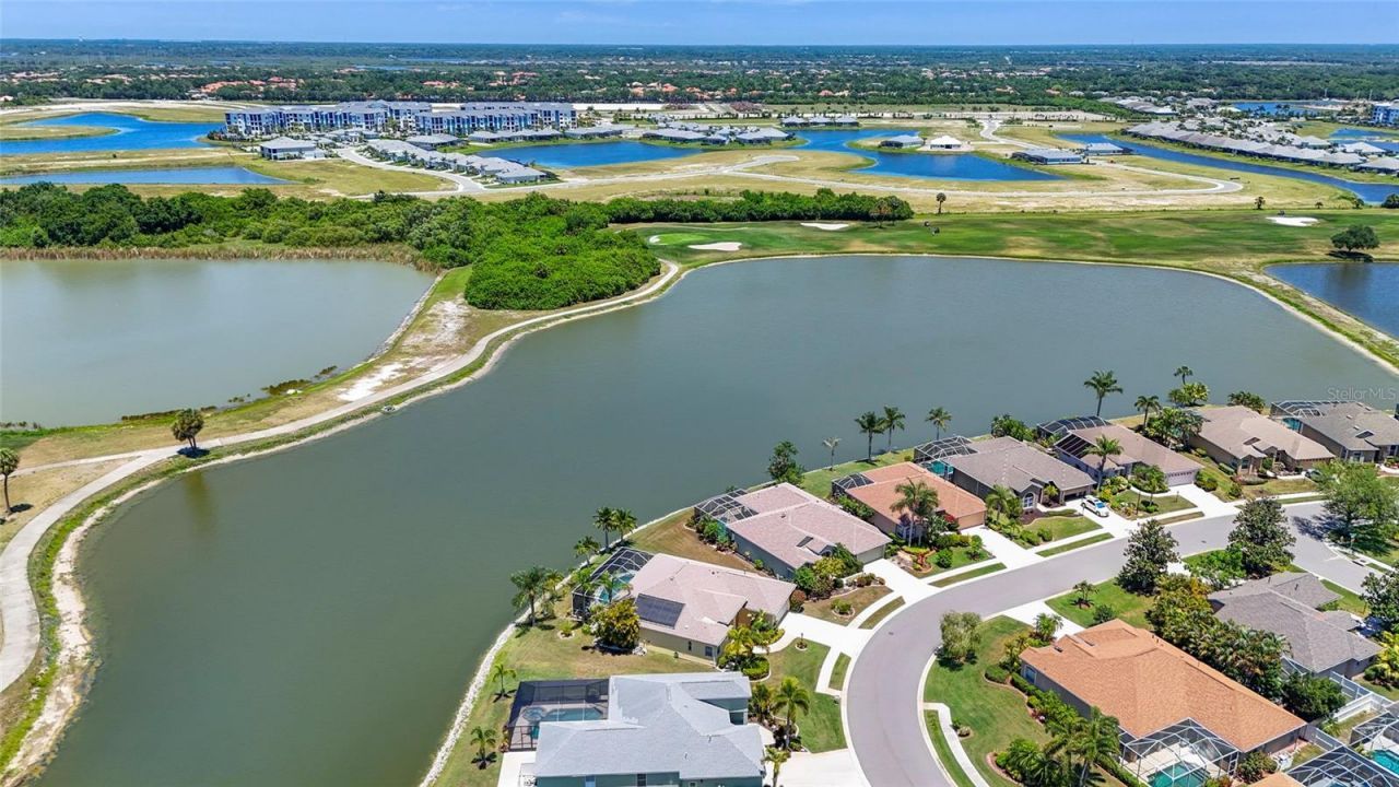 10591 Old Grove Circle, Bradenton, FL 34212 Photo