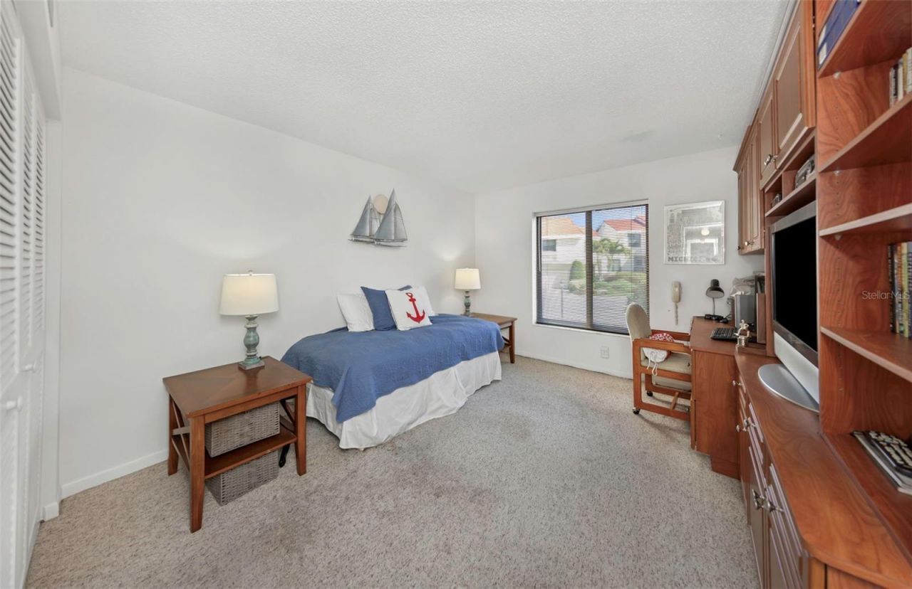 5650 Escondida Boulevard S, Saint Petersburg, FL 33715 Photo