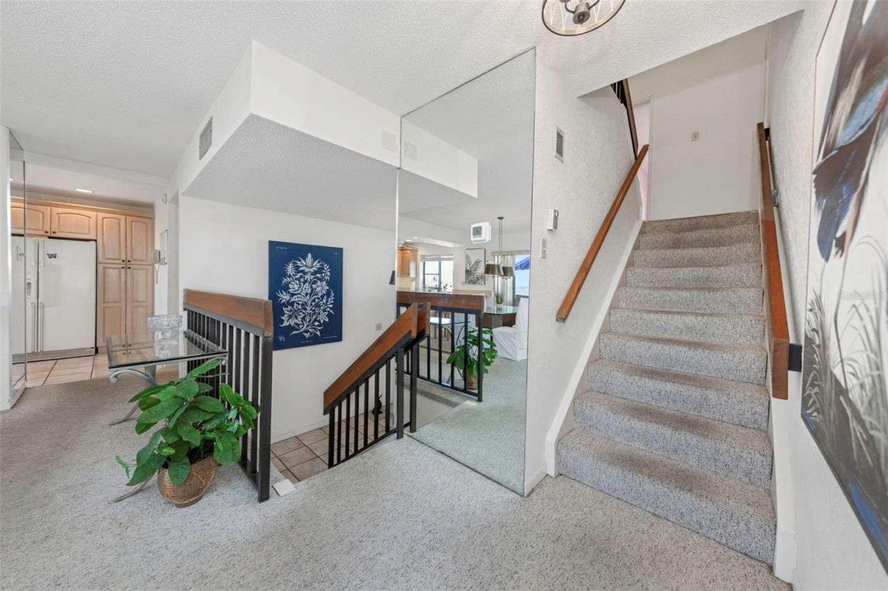 5650 Escondida Boulevard S, Saint Petersburg, FL 33715 Photo