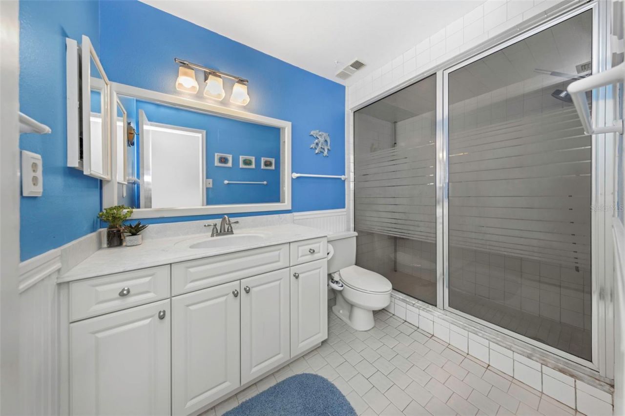 5650 Escondida Boulevard S, Saint Petersburg, FL 33715 Photo