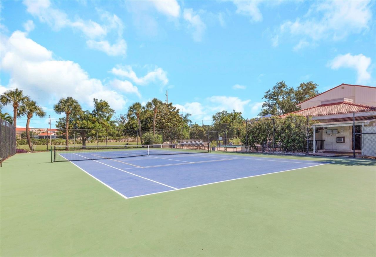 5650 Escondida Boulevard S, Saint Petersburg, FL 33715 Photo