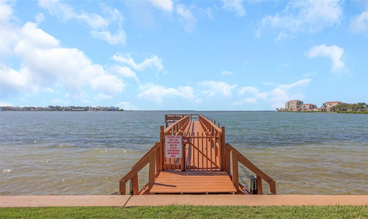 5650 Escondida Boulevard S, Saint Petersburg, FL 33715 Photo