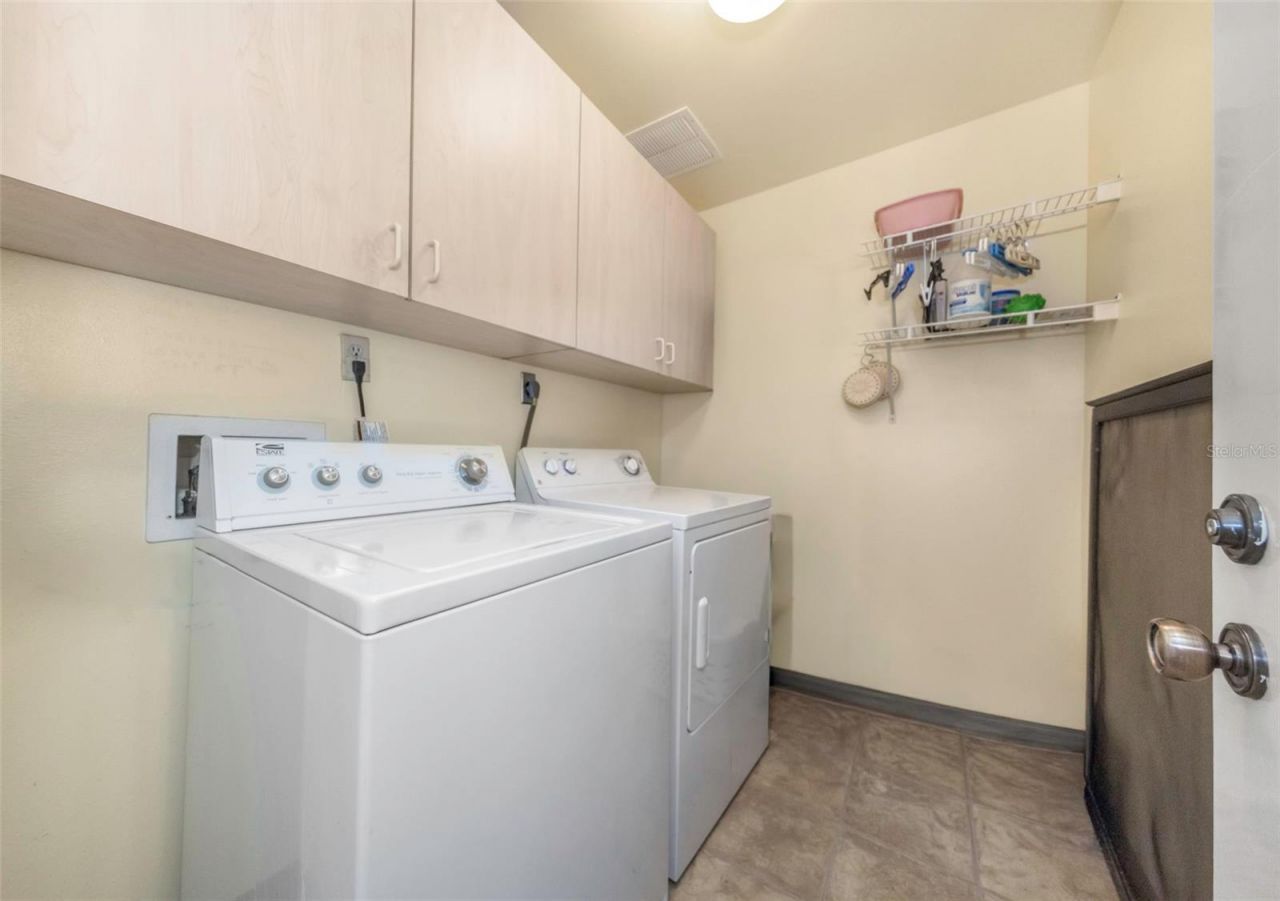 5650 Escondida Boulevard S, Saint Petersburg, FL 33715 Photo