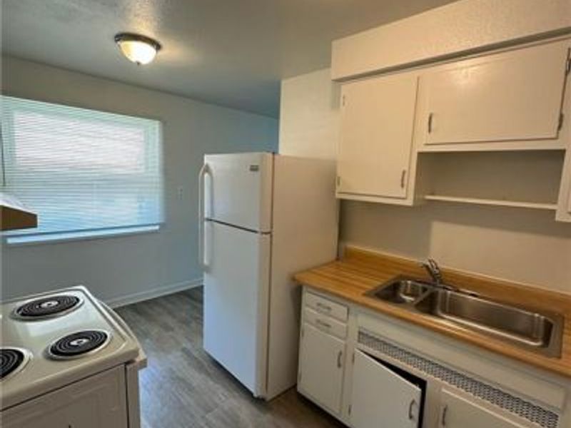 102 E Norman Avenue, Dayton, OH 45405 Photo 7
