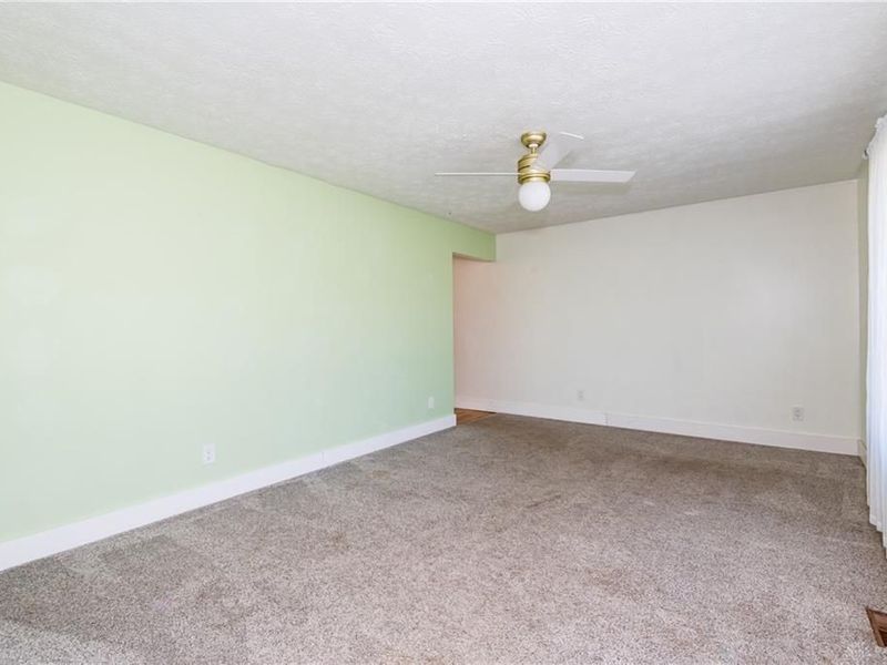 1356 Wilhelmina Drive, Vandalia, OH 45377 Photo 6
