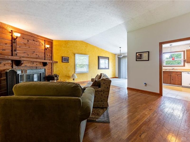 9905 Shawnee Trail, Centerville, OH 45458 Photo 5
