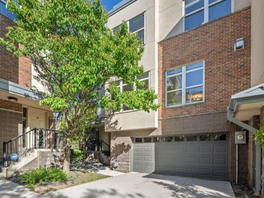 221 1st Avenue NE, Unit 15, Minneapolis, MN 55413