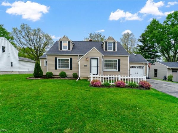 158 Callahan Road, Canfield, OH 44406