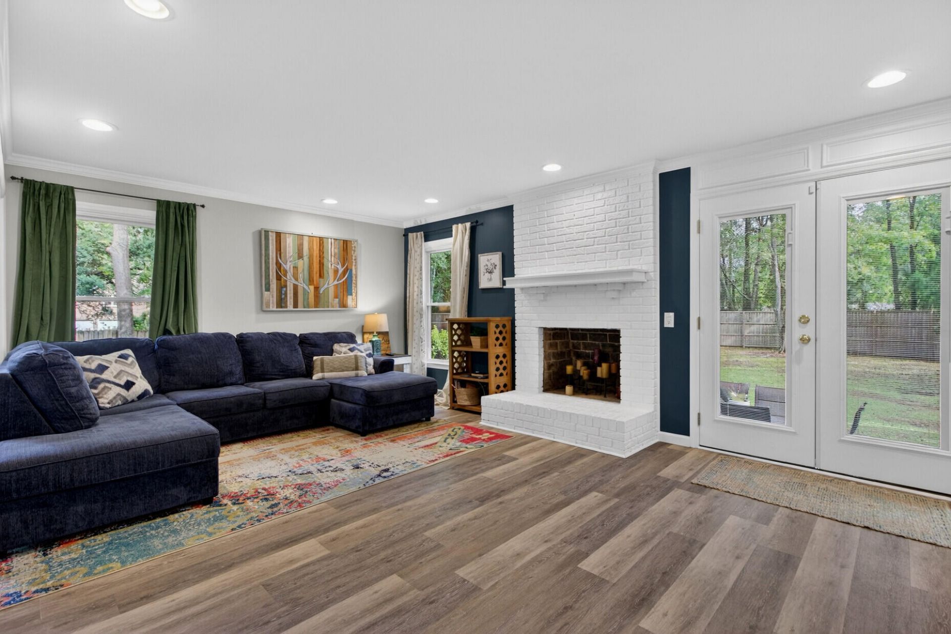 103 Laurens Court Photo 13
