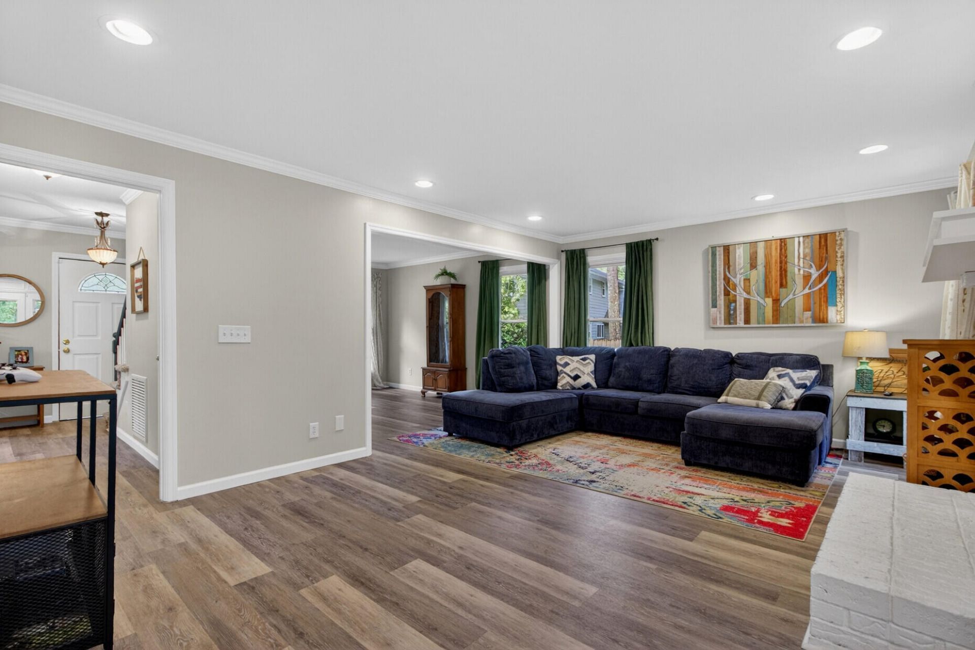 103 Laurens Court Photo 14