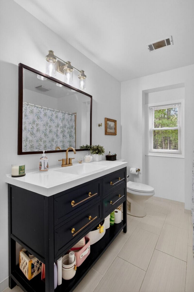 103 Laurens Court Photo 37