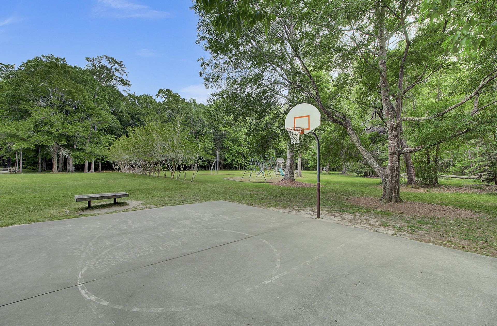 103 Laurens Court Photo 69