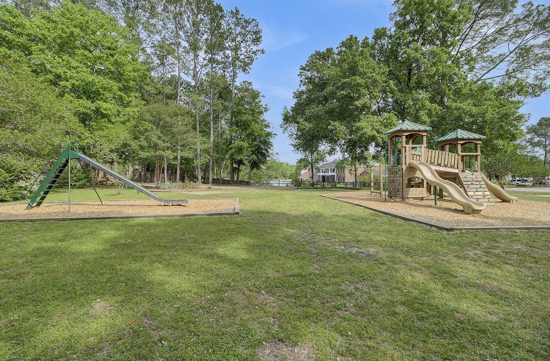 103 Laurens Court Photo 71