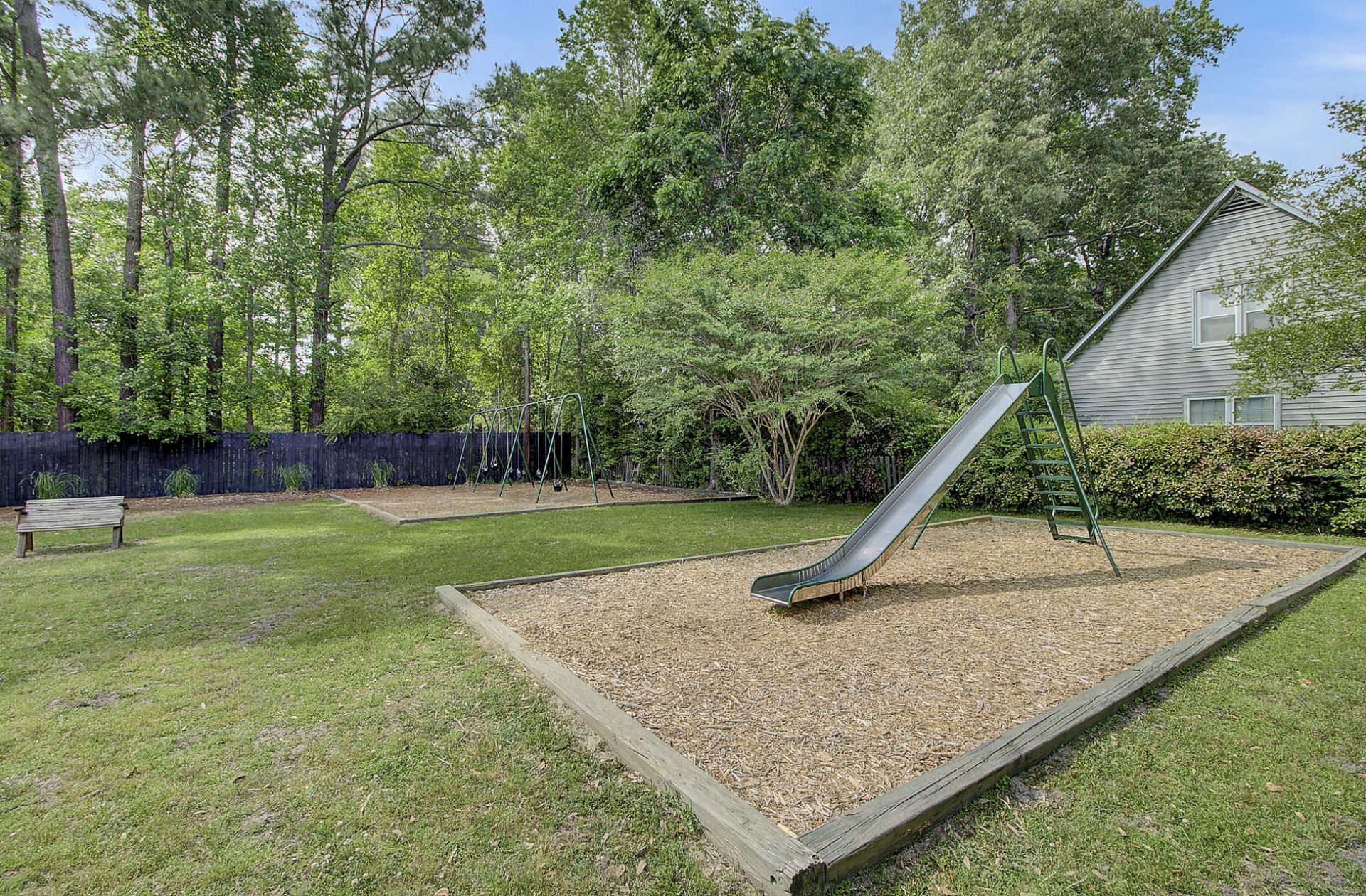 103 Laurens Court Photo 72
