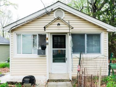 8 Cornell Way, Hopatcong, NJ 07843