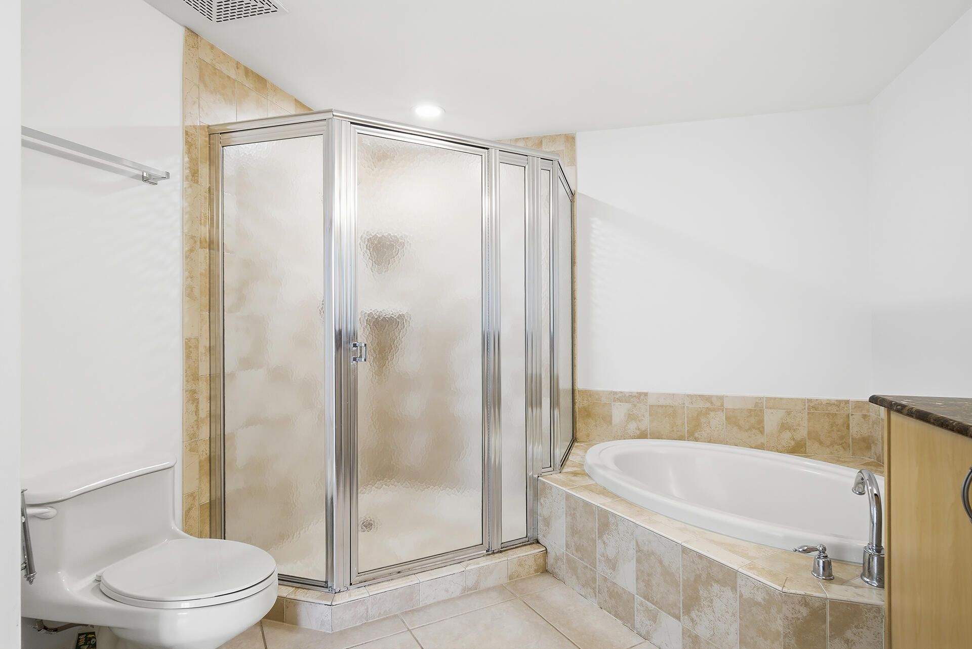 403 S Sapodilla Avenue, Unit 218, West Palm Beach, FL 33401 Photo
