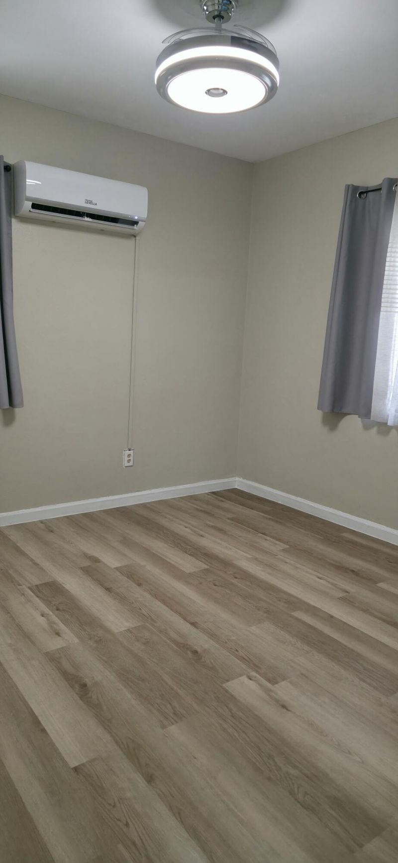 1203 Chateau Park Drive, Fort Lauderdale, FL 33311 Photo