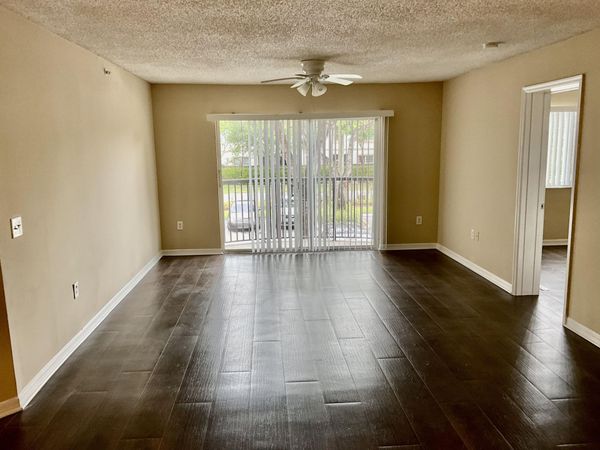 4191 N Haverhill Road, Unit 415, West Palm Beach, FL 33417