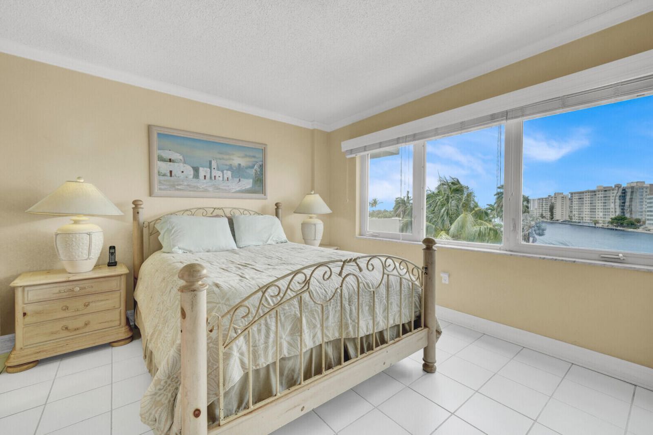 140 NE 28th Avenue, Unit 502, Pompano Beach, FL 33062 Photo