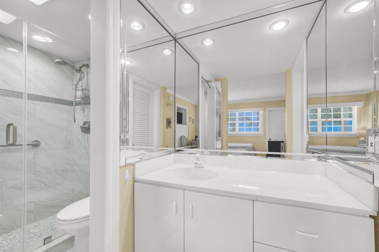 140 NE 28th Avenue, Unit 502, Pompano Beach, FL 33062 Photo