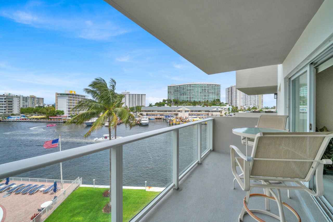 140 NE 28th Avenue, Unit 502, Pompano Beach, FL 33062 Photo