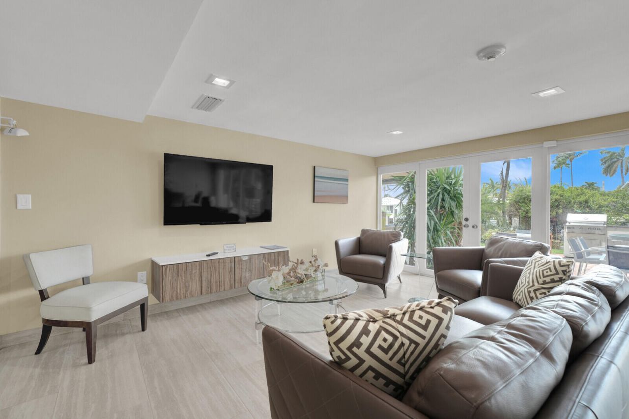 140 NE 28th Avenue, Unit 502, Pompano Beach, FL 33062 Photo