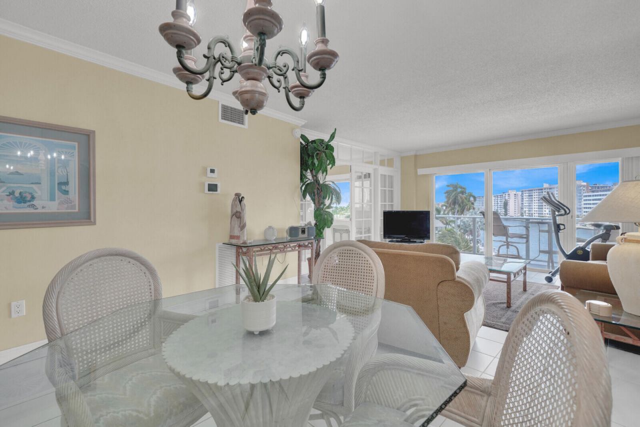 140 NE 28th Avenue, Unit 502, Pompano Beach, FL 33062 Photo