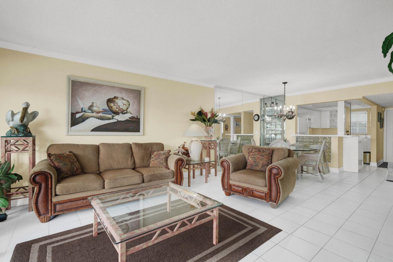 140 NE 28th Avenue, Unit 502, Pompano Beach, FL 33062 Photo